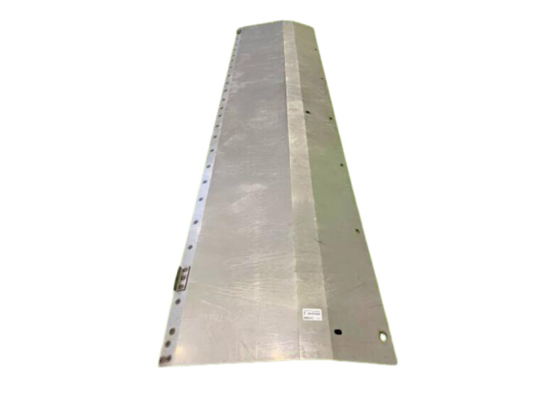 пластина жатки крайня RH AH151634R (199 см.) (HDParts-AG-H)