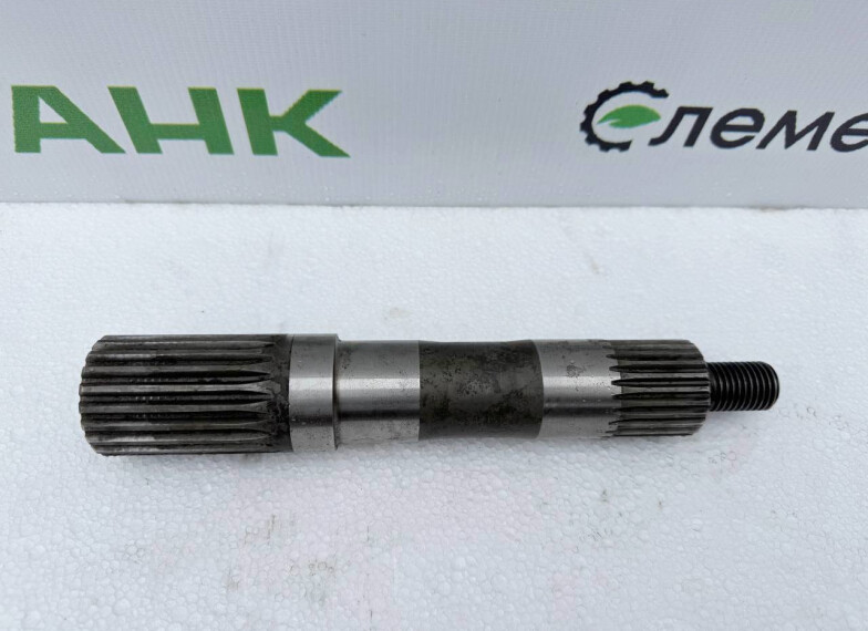 Вал шліцевий редуктора вигрузного шнека Z=20/23 HXE16941R (HXE16941), CE21376R (CE21376) до техніки John Deere
